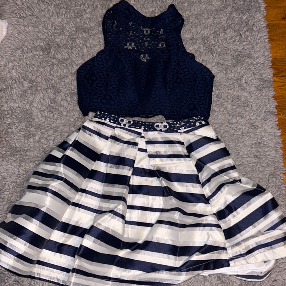 2 piece top and skirt set, lace top and striped skirt, navy blue and white